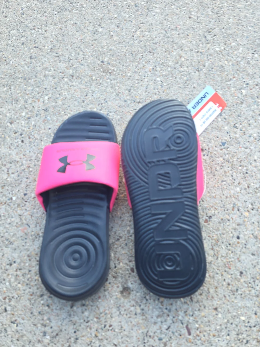 Under Armour Pink & Black Slide Sandals Little Girls Size 1Y